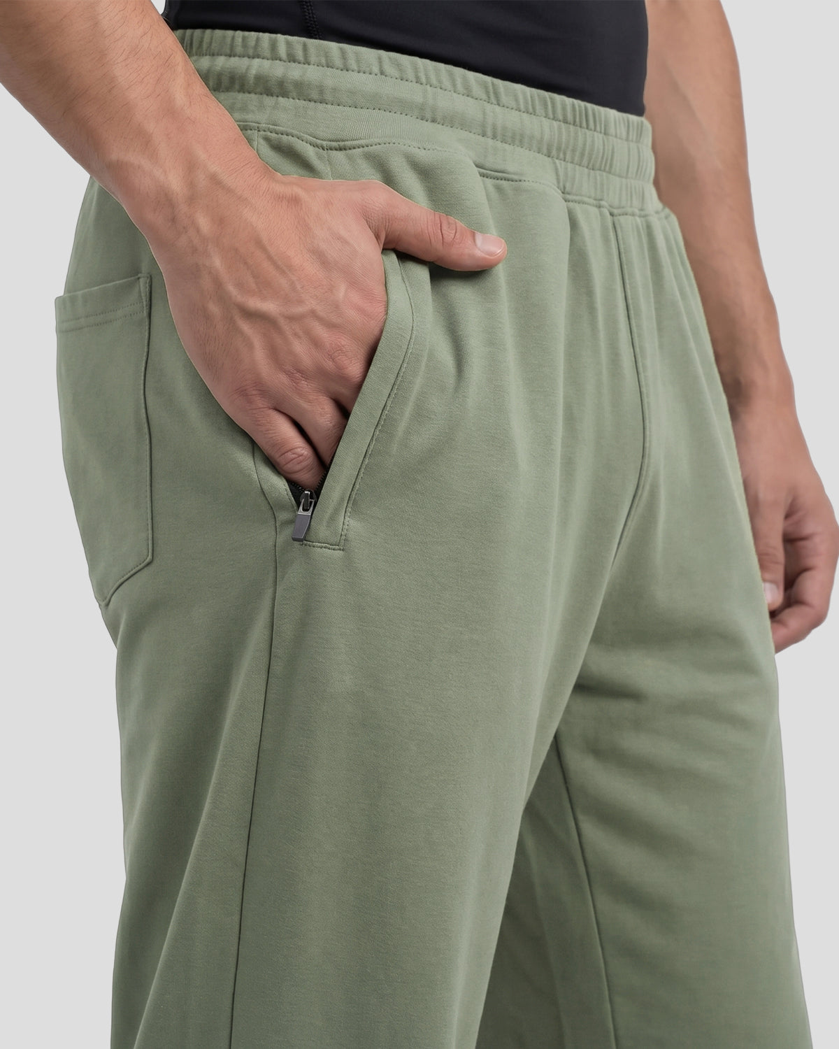 Classic Straight Pant