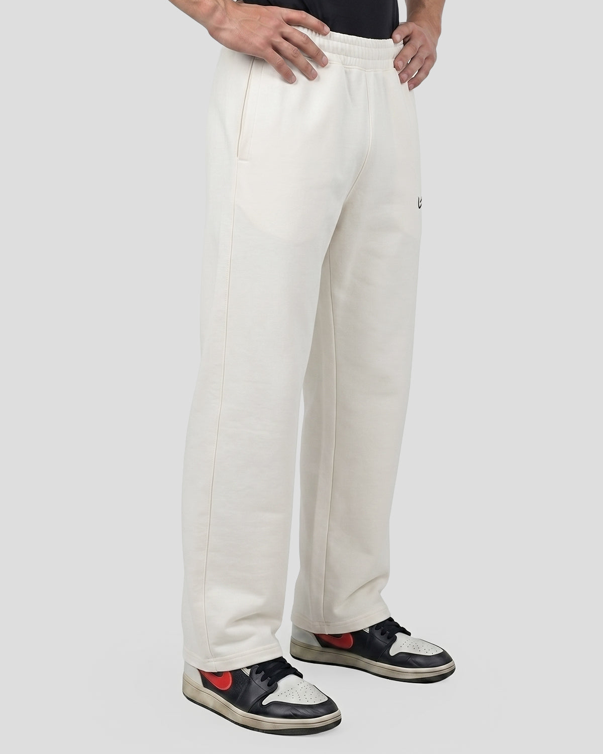 Classic Straight Pant