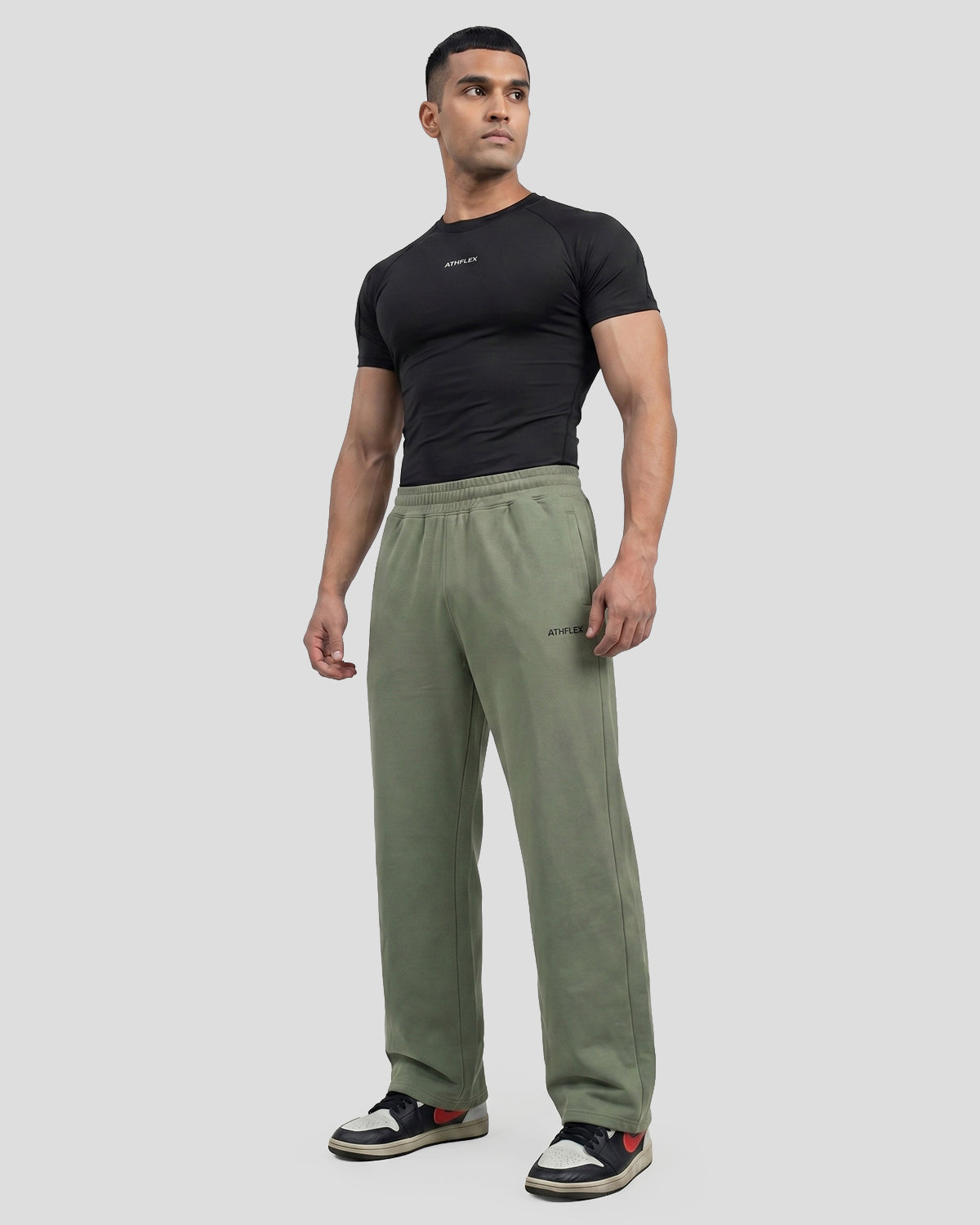 Classic Straight Pant
