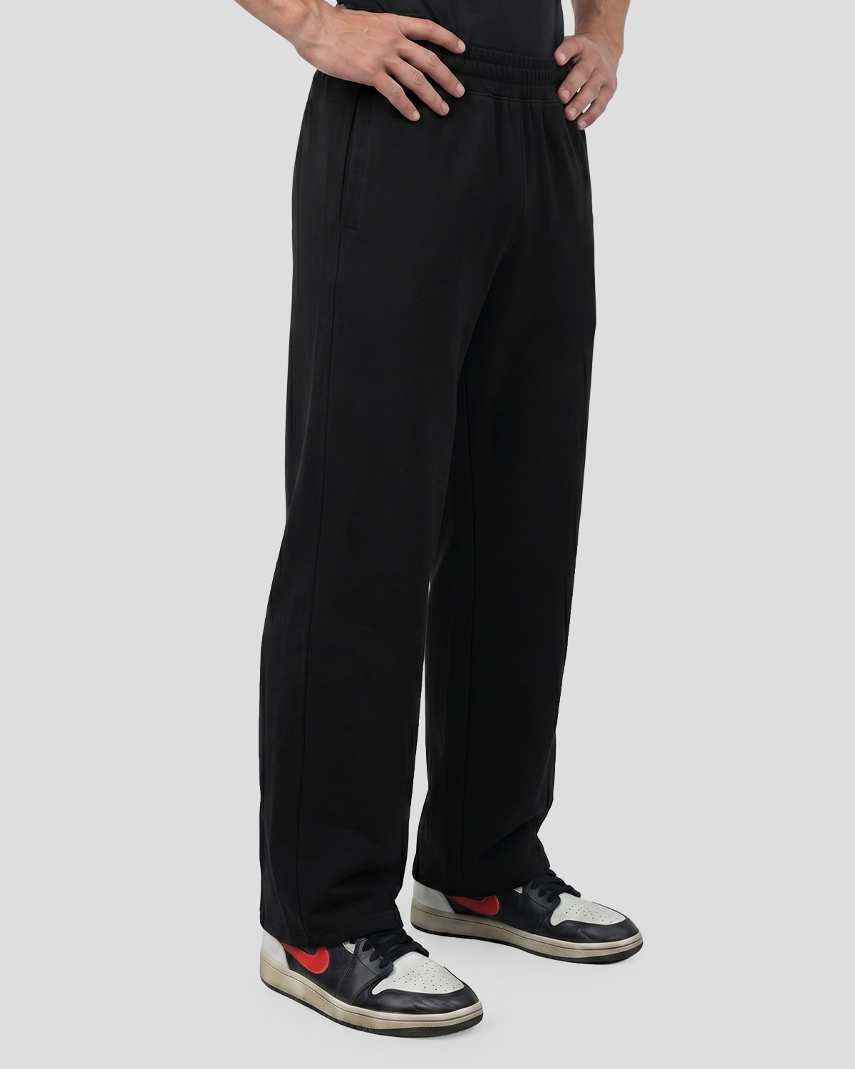 Classic Straight Pant
